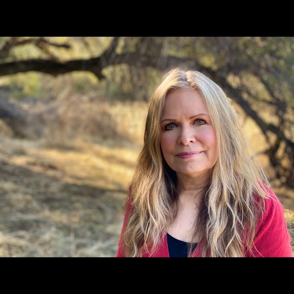 Meet your Posher, Paula - Picture 1 of 1